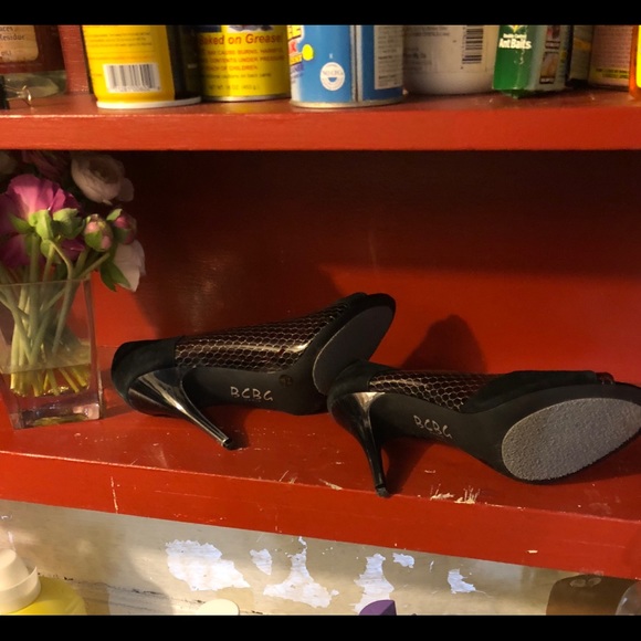 BCBG heel shoes - Picture 3 of 6